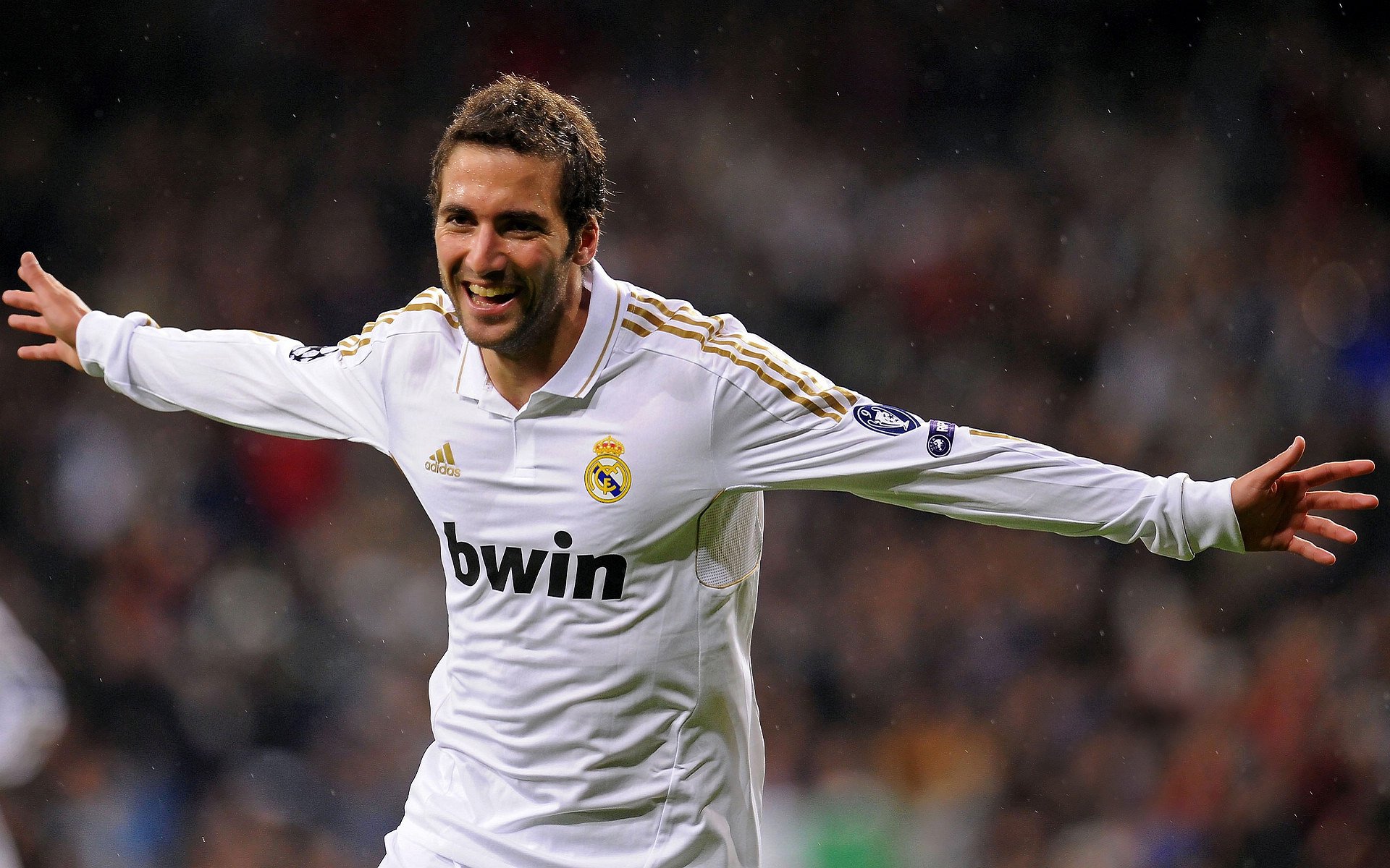 9游电竞资讯-追逐纪录：运动员连续得分、助攻的惊人纪录